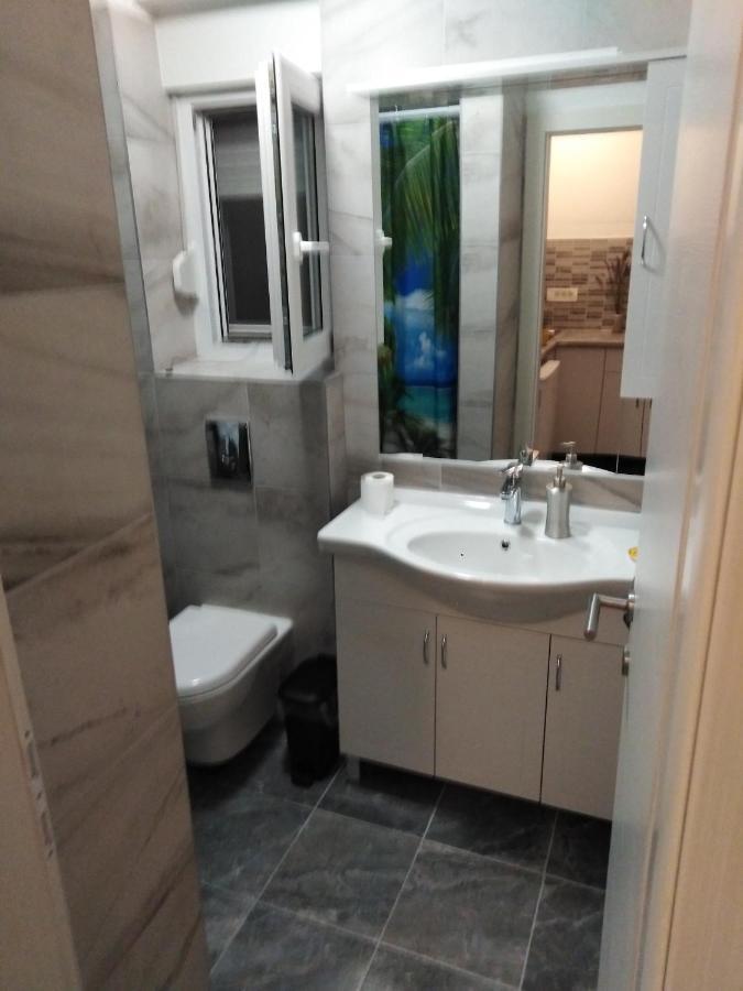 3D Studio Apartment Каштела Экстерьер фото