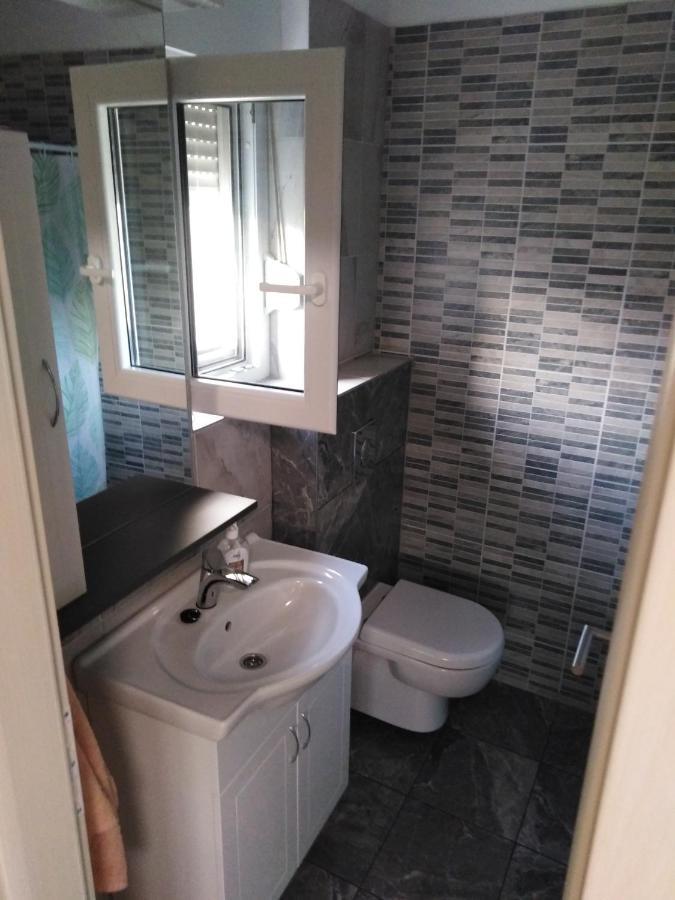 3D Studio Apartment Каштела Экстерьер фото