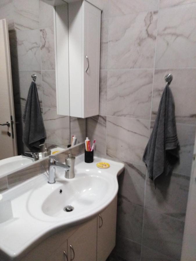 3D Studio Apartment Каштела Экстерьер фото